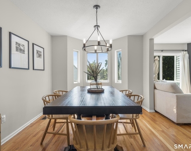 18 Tulip Drive - Photo Thumbnail 9