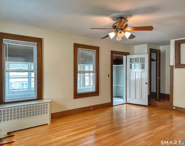 546 Taft Avenue - Photo Thumbnail 1