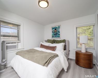 209 Peaceable Street - Photo Thumbnail 18