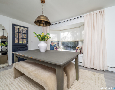 209 Peaceable Street - Photo Thumbnail 9