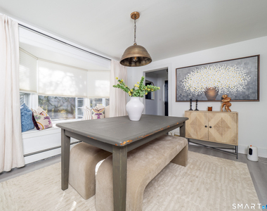 209 Peaceable Street - Photo Thumbnail 10