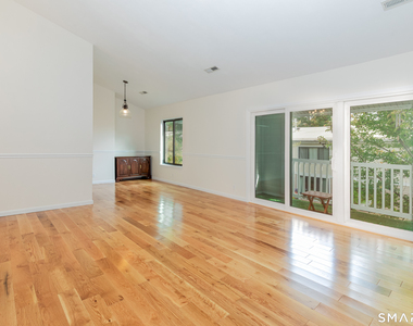 55 Lawson Lane - Photo Thumbnail 7