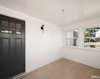 3 Devon Avenue - Photo Thumbnail 3