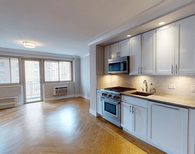 Copy of 70 West 93rd Street, Unit 7c - Photo Thumbnail 1