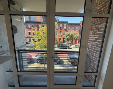 85 Rogers Avenue - Photo Thumbnail 16