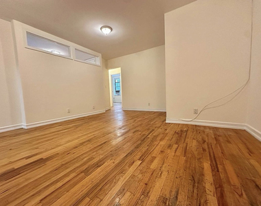146 West 79th Street - Photo Thumbnail 2