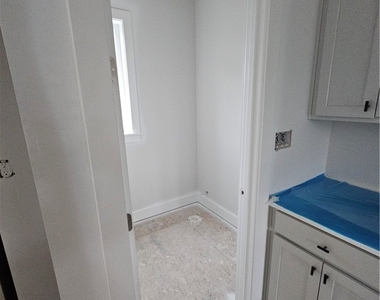 608 Canopy Way - Photo Thumbnail 3