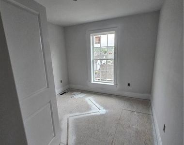 608 Canopy Way - Photo Thumbnail 15