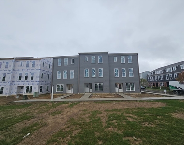 608 Canopy Way - Photo Thumbnail 12
