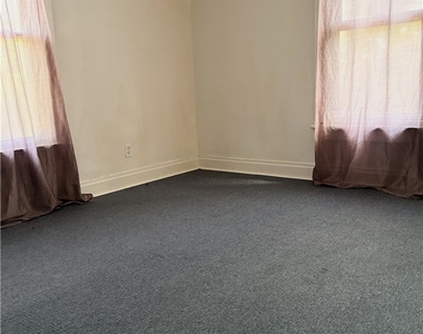 61 Pointview Rd - Photo Thumbnail 13