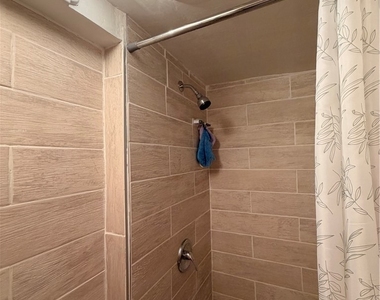 61 Pointview Rd Unit A - Photo Thumbnail 12