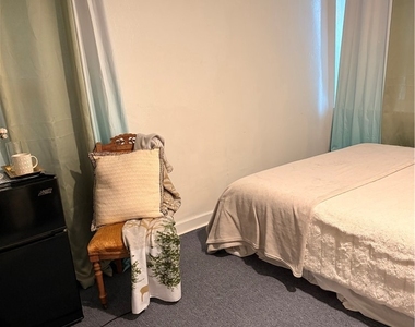 61 Pointview Rd Unit A - Photo Thumbnail 6