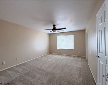 7621 Rustic Galleon Street - Photo Thumbnail 16
