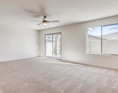 610 Abrazar Avenue - Photo Thumbnail 5