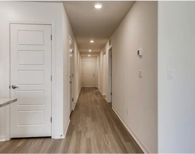 610 Abrazar Avenue - Photo Thumbnail 1
