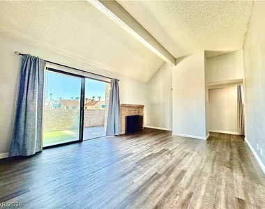 4351 Gannet Circle - Photo Thumbnail 2