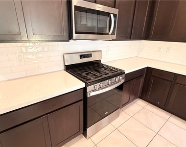 632 Sedum Avenue - Photo Thumbnail 10