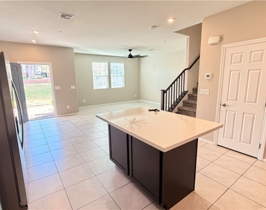 632 Sedum Avenue - Photo Thumbnail 11