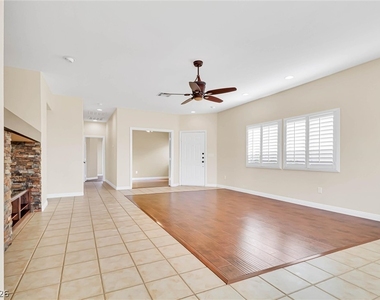 10529 India Hawthorn Avenue - Photo Thumbnail 7