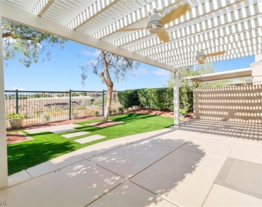 10529 India Hawthorn Avenue - Photo Thumbnail 36