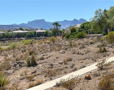 10529 India Hawthorn Avenue - Photo Thumbnail 44