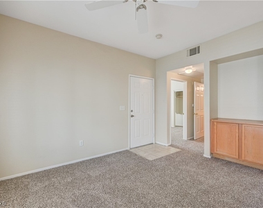 9580 W Reno Avenue - Photo Thumbnail 2
