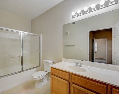 9580 W Reno Avenue - Photo Thumbnail 18