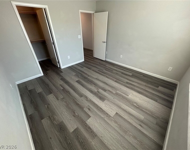 3841 Thomas Patrick Avenue - Photo Thumbnail 29