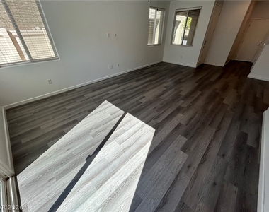 3841 Thomas Patrick Avenue - Photo Thumbnail 11