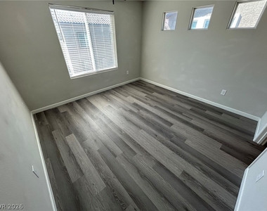3841 Thomas Patrick Avenue - Photo Thumbnail 28