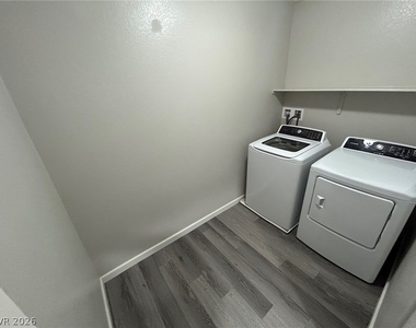 3841 Thomas Patrick Avenue - Photo Thumbnail 34