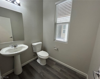 3841 Thomas Patrick Avenue - Photo Thumbnail 33
