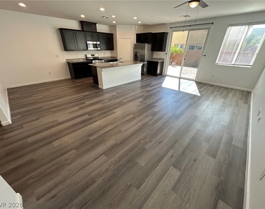 3841 Thomas Patrick Avenue - Photo Thumbnail 6