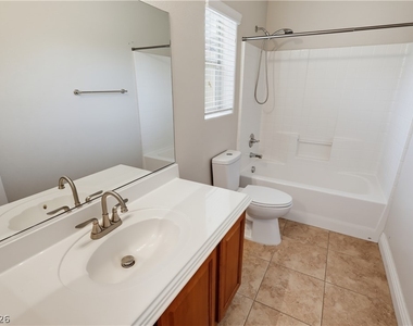 7804 Corn Lily Court - Photo Thumbnail 22