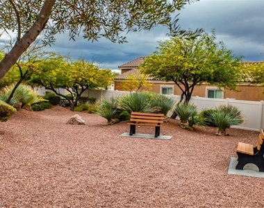 7804 Corn Lily Court - Photo Thumbnail 35