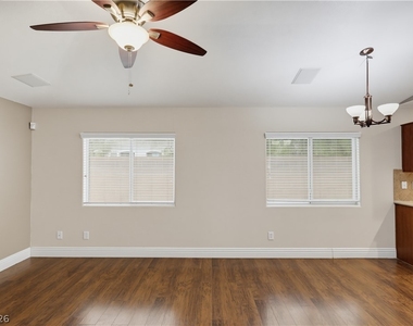 7804 Corn Lily Court - Photo Thumbnail 11