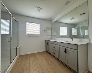 10210 Restless River Street - Photo Thumbnail 25
