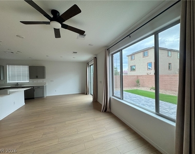 10210 Restless River Street - Photo Thumbnail 5