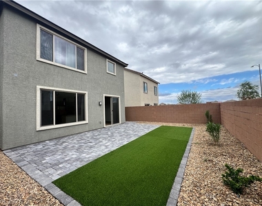 10210 Restless River Street - Photo Thumbnail 43