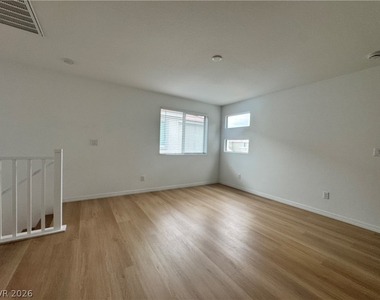 10210 Restless River Street - Photo Thumbnail 17