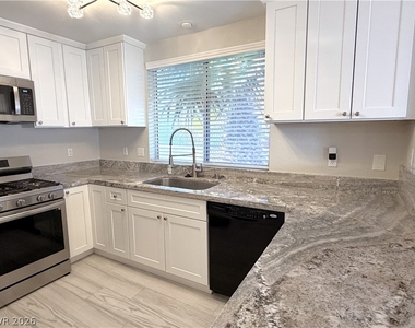 50 Belle Point Avenue - Photo Thumbnail 9