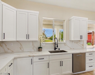 2861 S Firestone Court - Photo Thumbnail 26