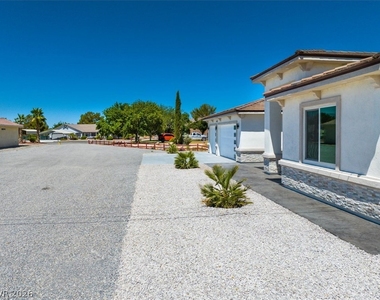 2861 S Firestone Court - Photo Thumbnail 83