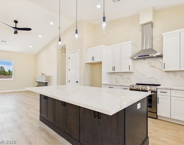 2861 S Firestone Court - Photo Thumbnail 20