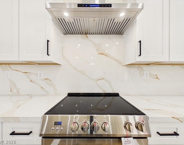2861 S Firestone Court - Photo Thumbnail 25