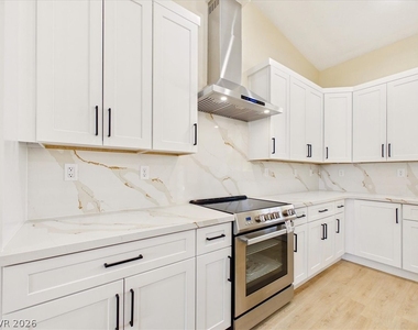 2861 S Firestone Court - Photo Thumbnail 27