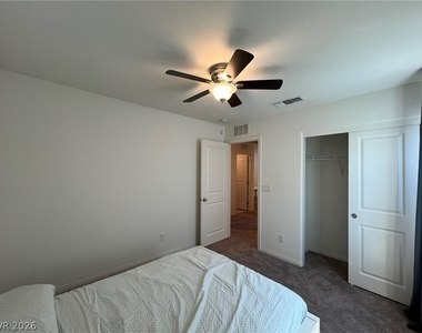 7037 Cottage Vista Avenue - Photo Thumbnail 32