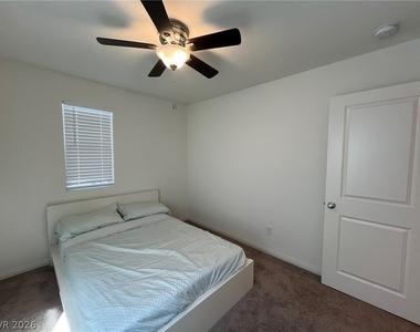 7037 Cottage Vista Avenue - Photo Thumbnail 33