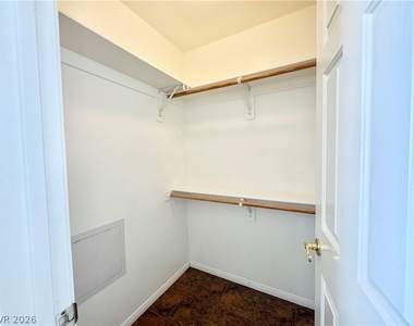421 E Comstock - Photo Thumbnail 11