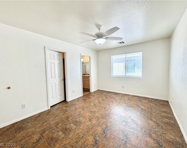 421 E Comstock - Photo Thumbnail 6